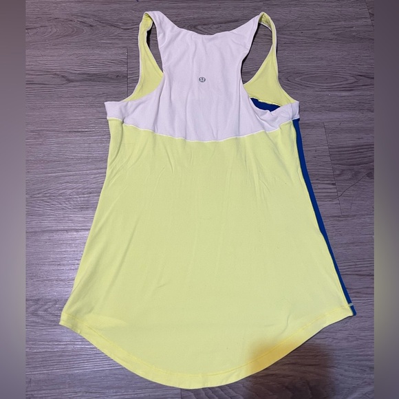 Lululemon first base blue and white color block athletic tank - Picture 4 of 4